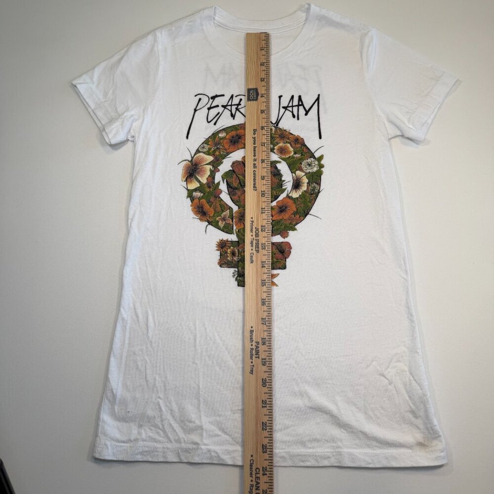 PEARL JAM 2020/2022 Band Concert T-Shirt Feminist White XS - Picture 10 of 11